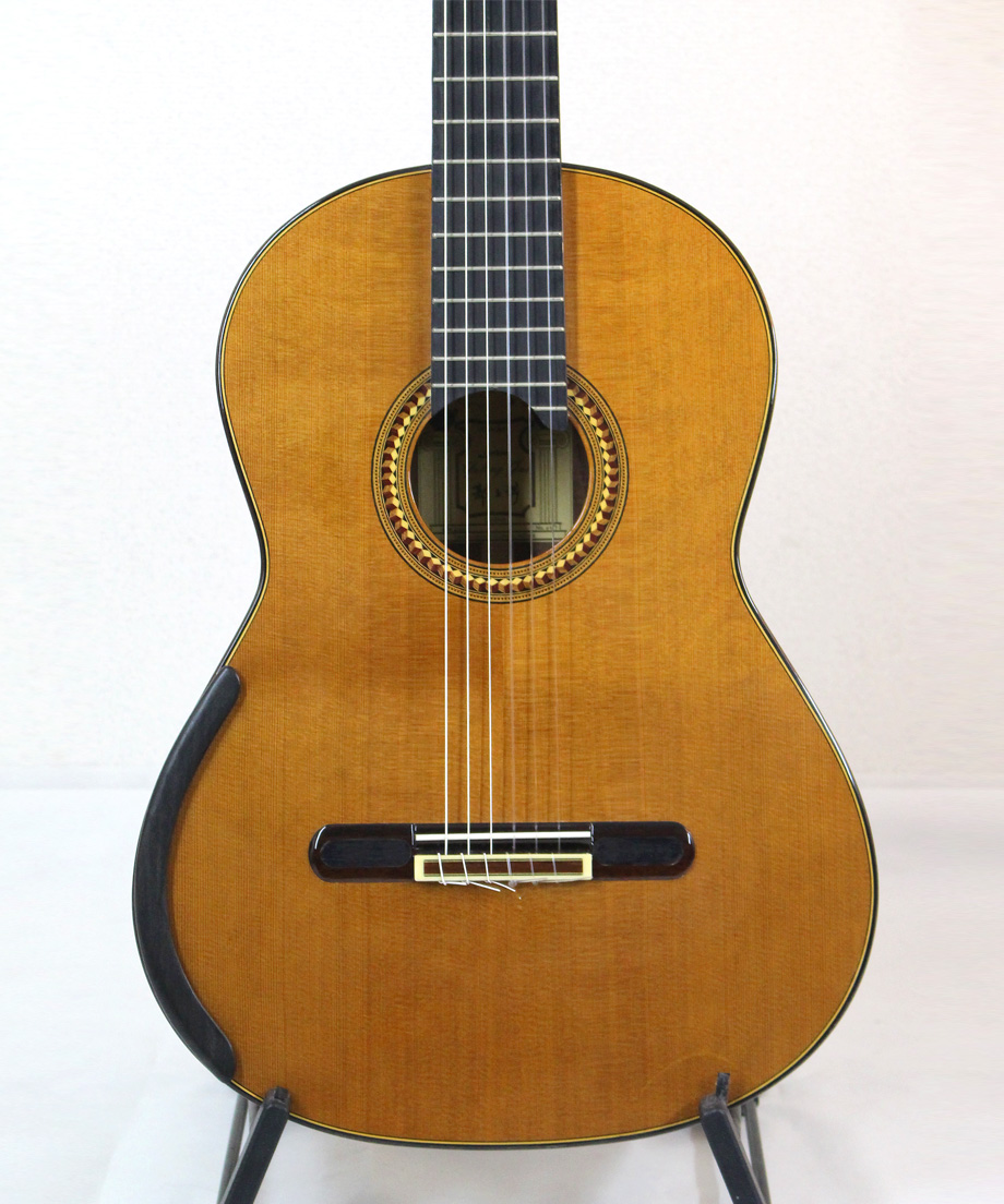 Yulong Guo 上位モデル入荷 (800000円)