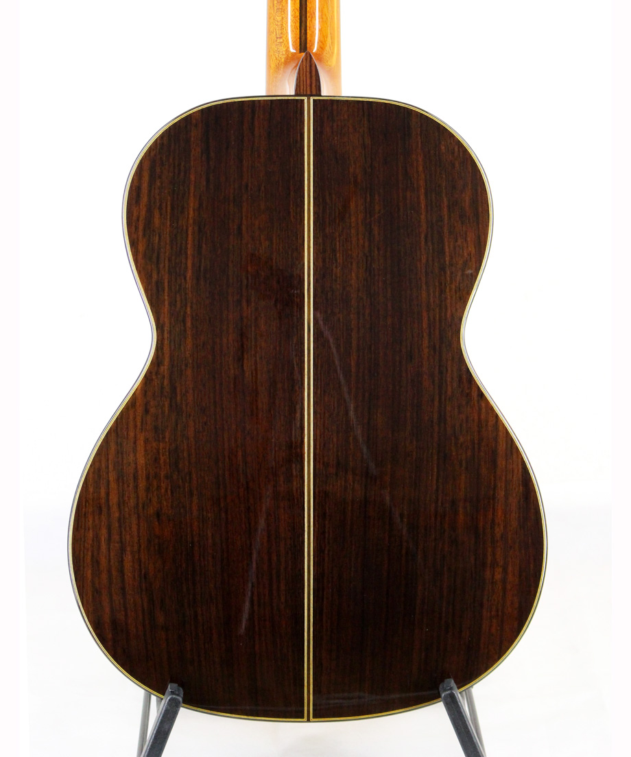 名器ハウザーのレプリカギター